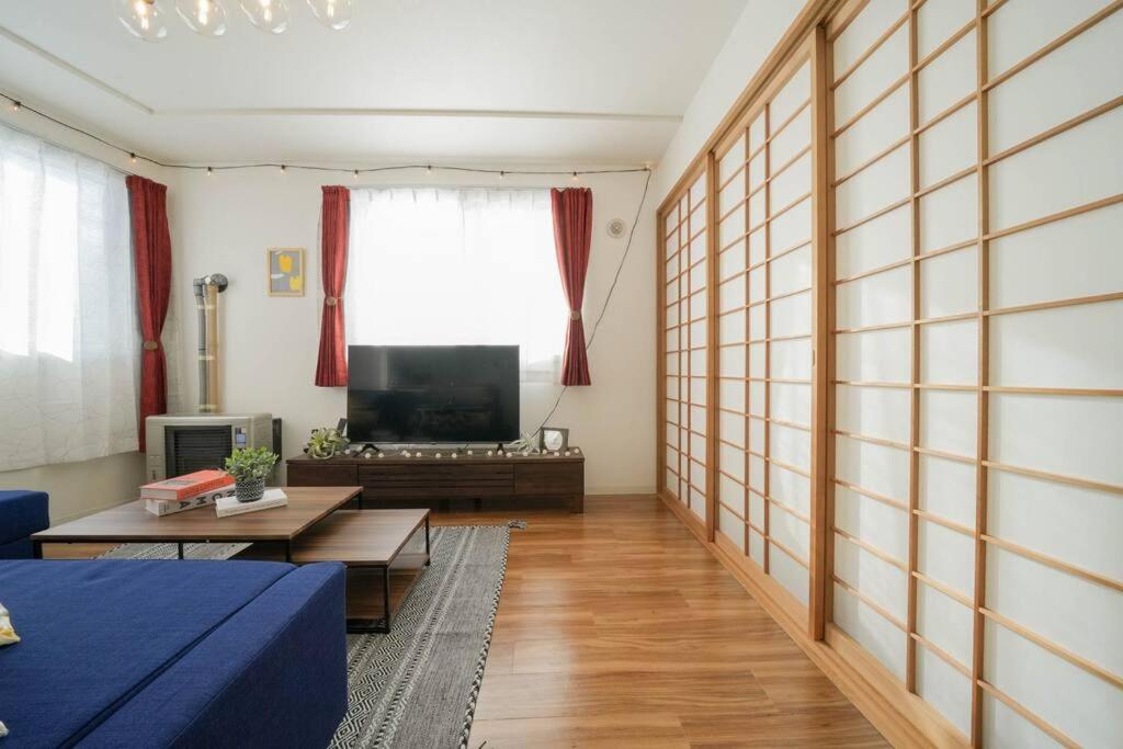 Ferien 2Ldk マスターベッドルーム・駐車場付 Apartment Sapporo Exterior photo